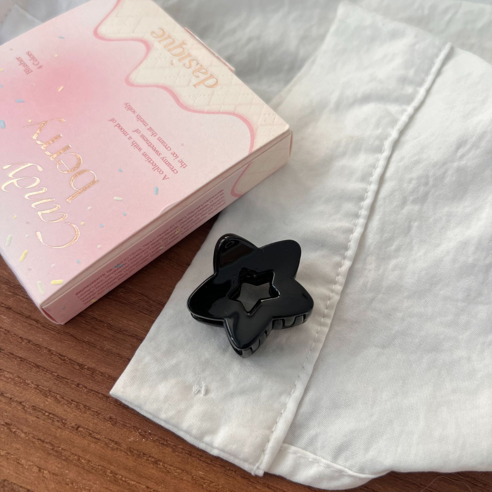 Minimalist Solid Color Hollow Star Hair Clip 8AS6HCP390L