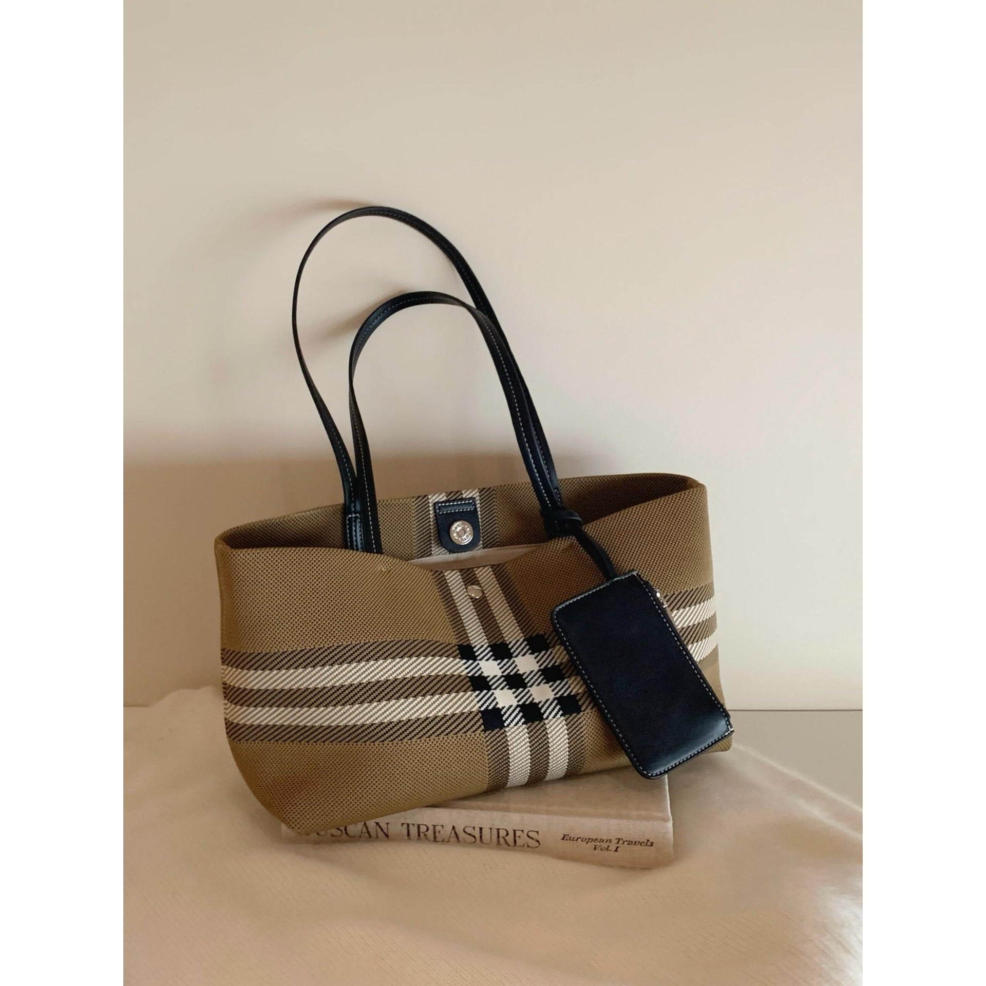 Vintage Plaid Pattern Portable Shoulder Bag 6W10BBG1951