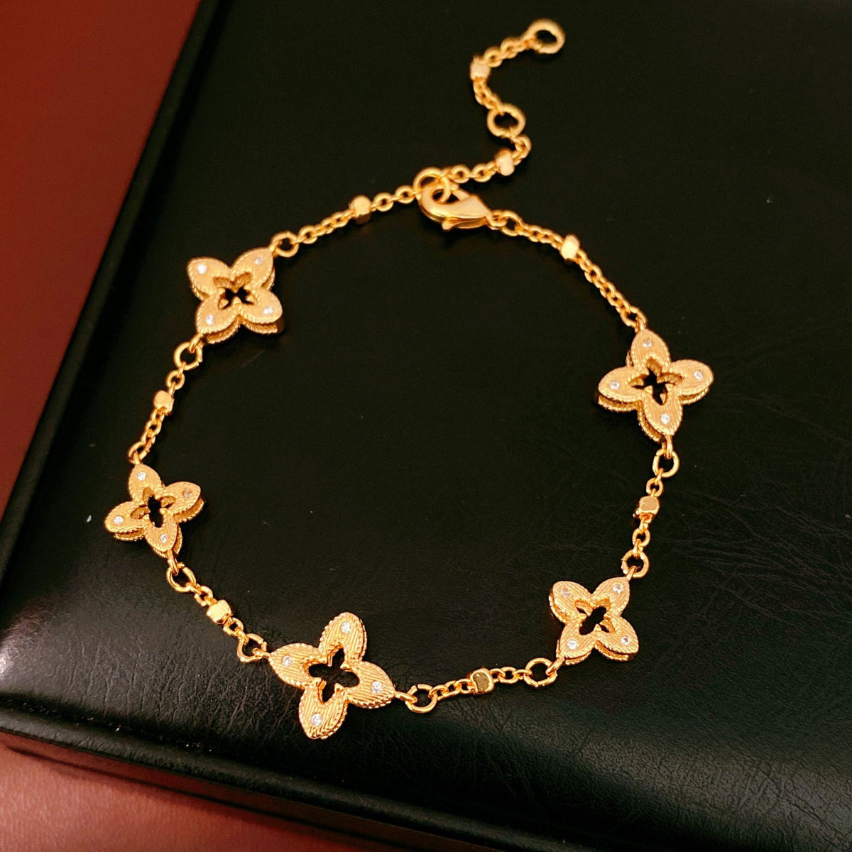 Vintage Rhinestones Enamel Floral Chain Bracelet 6W6JBR719