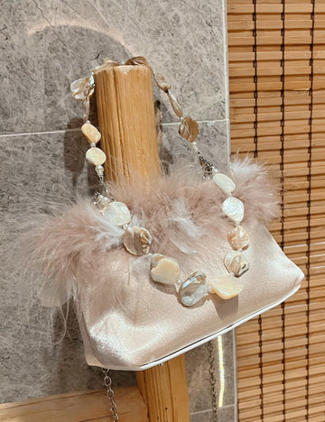 Cute Solid Color Fluffy Crossbody Handbag DP25C752
