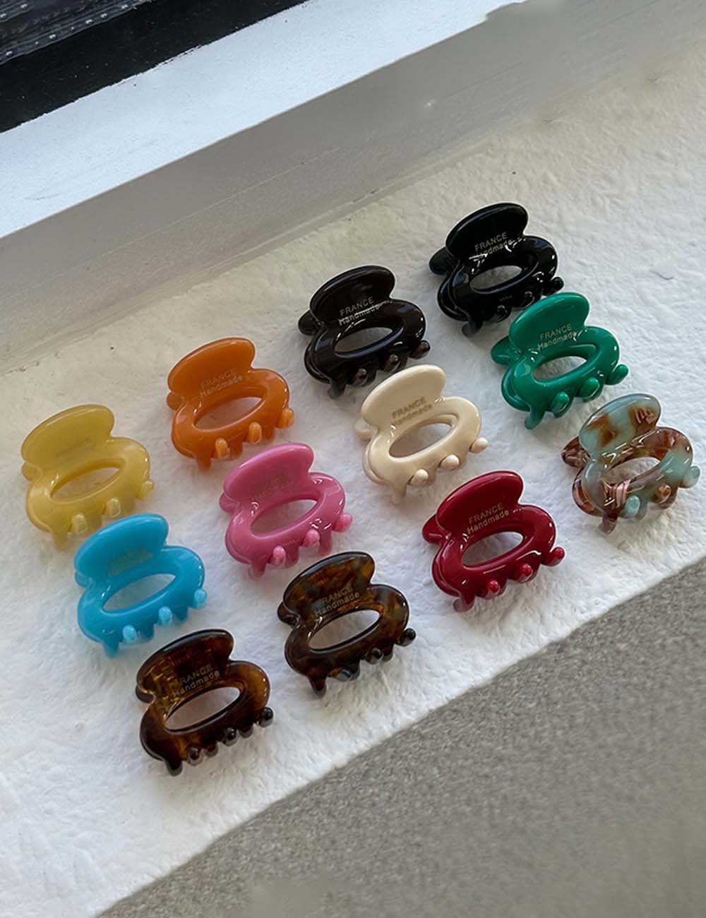 Oval Hollow Out Hair Claw - DippedShop Wholesale - #4547