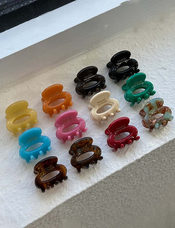 Oval Hollow Out Hair Claw - DippedShop Wholesale - #4547