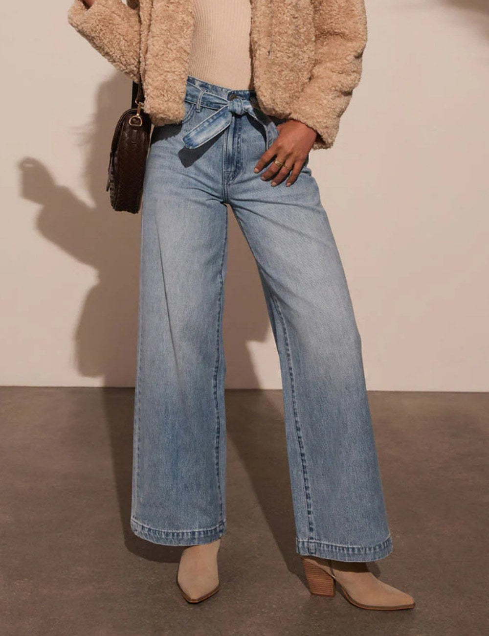Washed Straight Leg String Tie Loose Jeans DP25A710