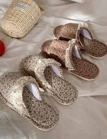Vintage Floral Print Lace Trim Slippers DP25F901