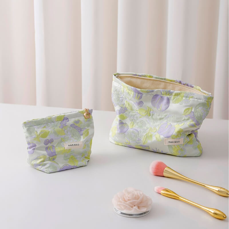 Cute Floral Portable Travel Organizer Bag DP25C587