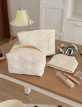 Minimalist Portable Quilted Shell Cosmetic Bag MK2BW6W10BOB421