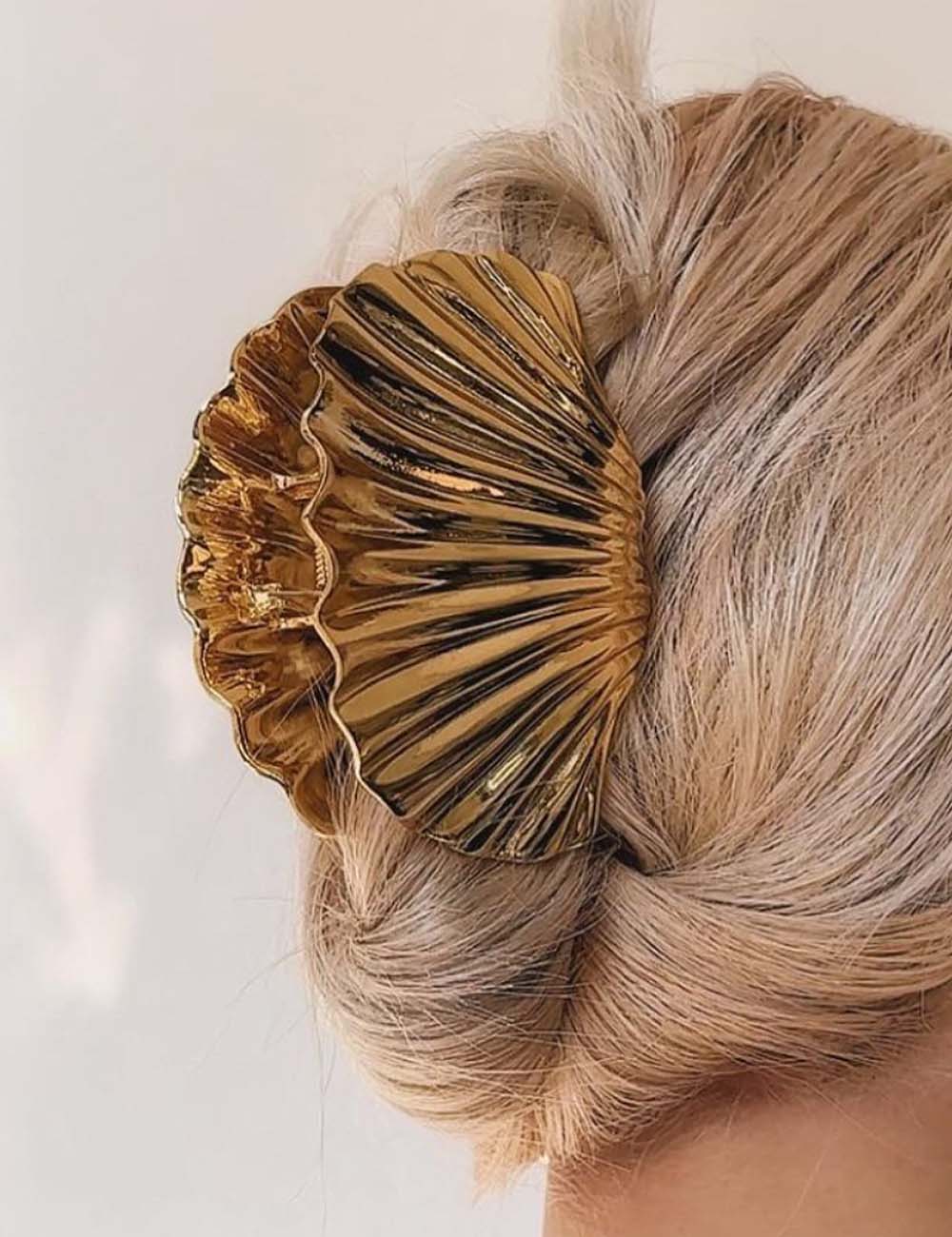 Vintage Gold Seashell Hair Claw Clip DP25D893