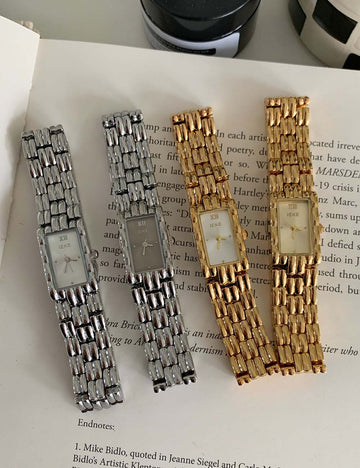 Classic Rectangular Dial Quartz Wrist Watch DP25F750