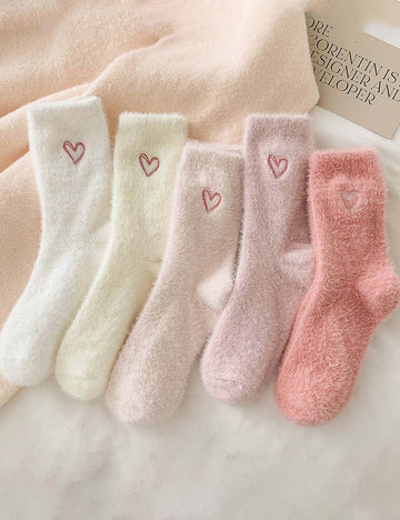Cute Heart Embroidery Fuzzy Plush Socks DP25H516