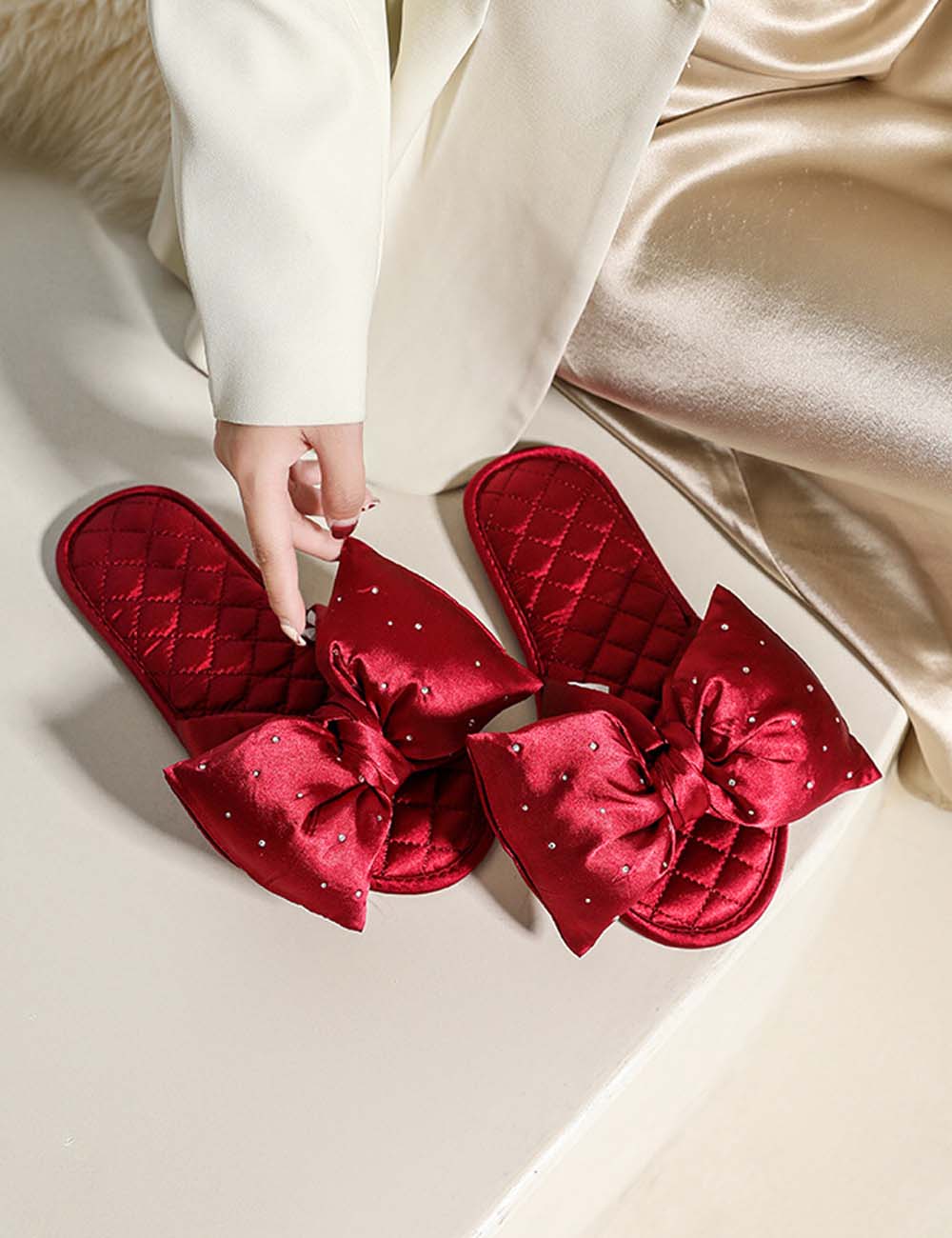 Rhinestone Bow Slippers - DippedShop Wholesale - #3491
