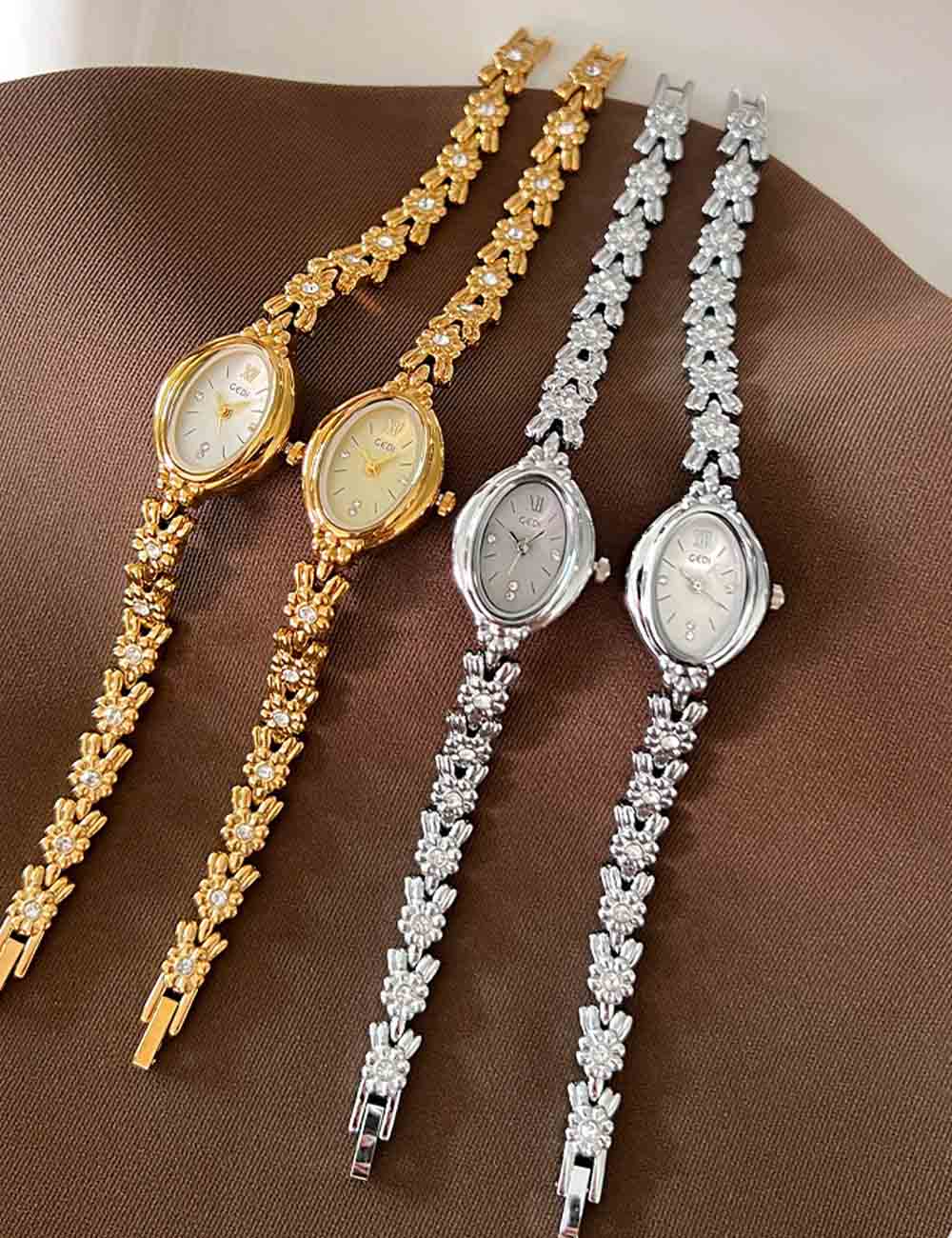 Luxury Rhinestone Oval Dial Quartz Wrist Watch MK2SSAS6W6JWA02