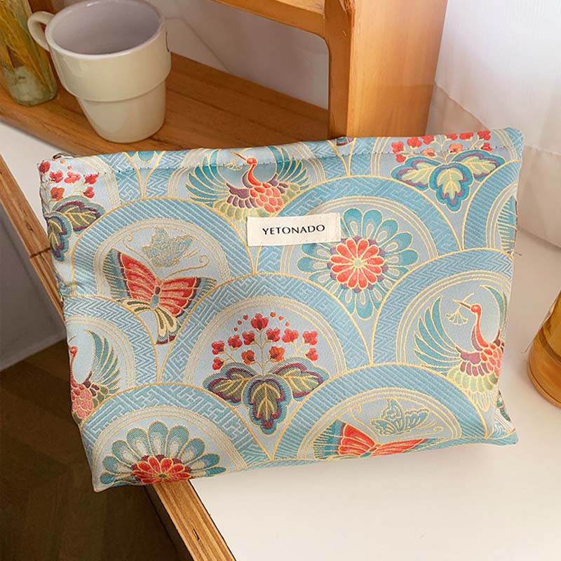 Elegant Butterfly Jacquard Portable Makeup Bag MK2BW6W10BOB390