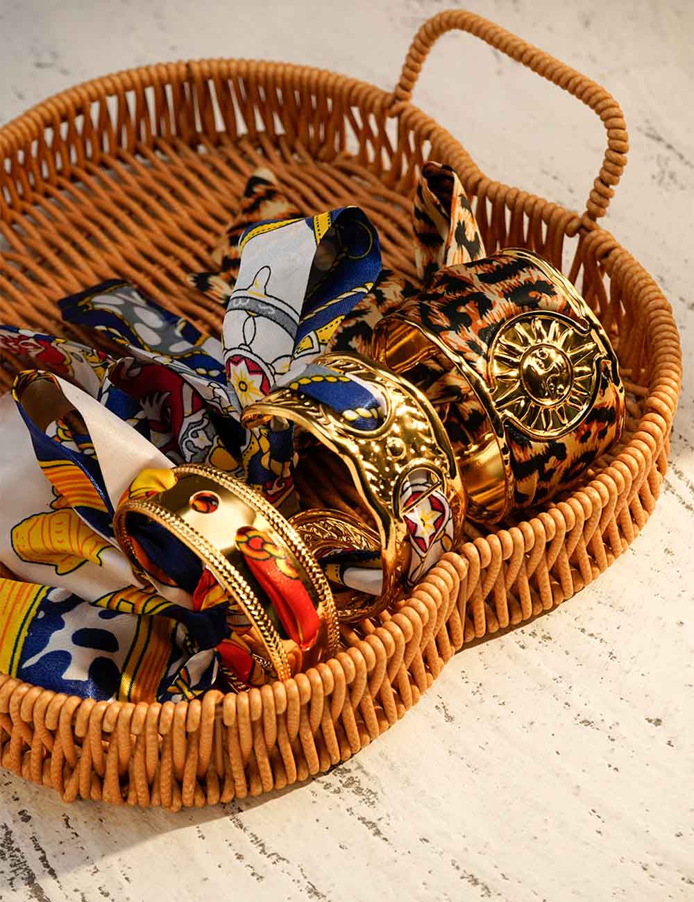 Vintage Hollow Out Bracelet - DippedShop Wholesale - #9875