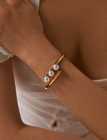 Minimalist Geometric Pearl Bracelet - DippedShop Wholesale - #2211