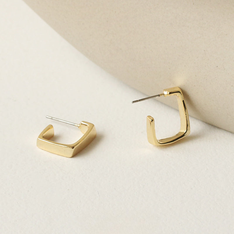 Simple Square Elegant Stud Earrings DPJE1846