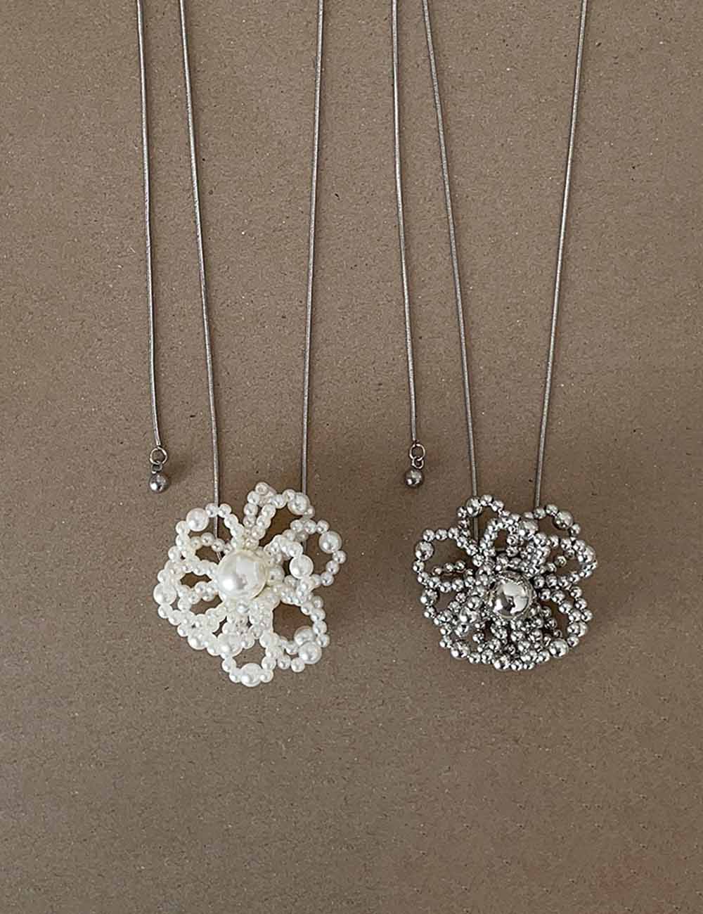 Beaded Flower Pendant Necklace - DippedShop Wholesale - #0739