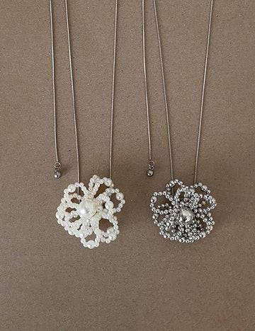 Beaded Flower Pendant Necklace - DippedShop Wholesale - #0739