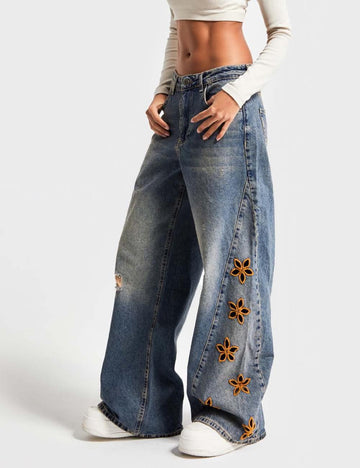 High Waist Flower Embroidered Wide Leg Jeans DP25G689