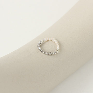 Simple Zircon Pearl Adjustable Rings DPJR2032