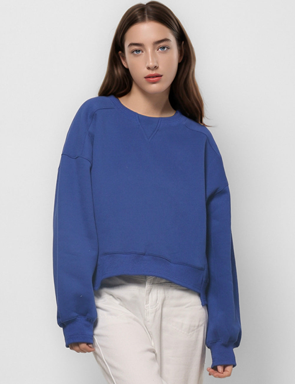 Solid Color Round Neck Loose Pullover Sweatshirt DPT4749