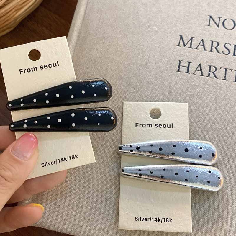 Simple Leather Heart Polka Dot Hair Clips DP25F560