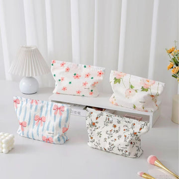 Elegant Floral Print Travel Cosmetic Pouch DP25C599