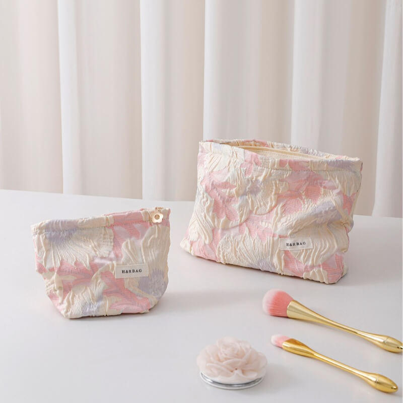 Elegant Embossed Floral Portable Makeup Bag DP25C579