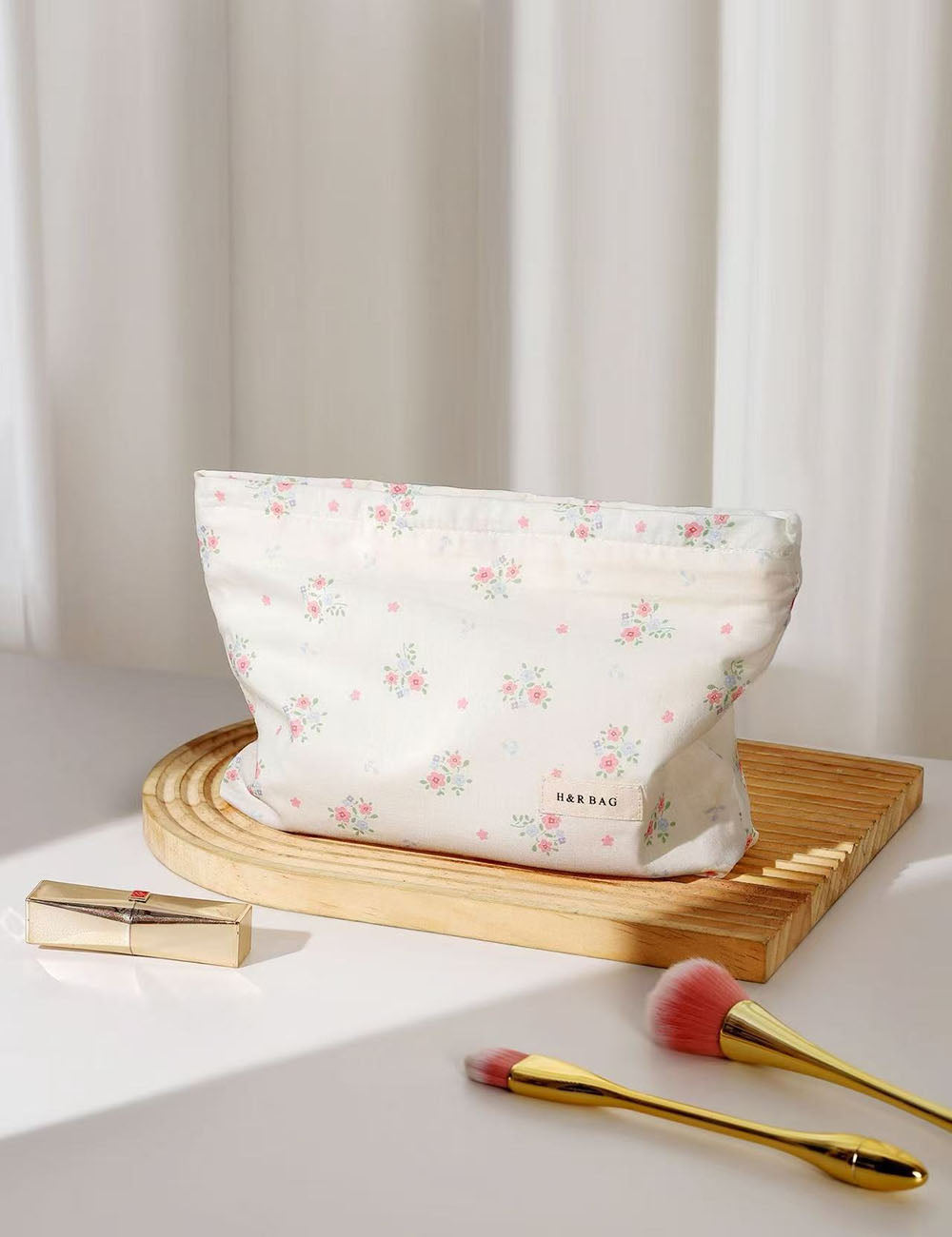 Cute Pink Floral Portable Cosmetic Bag MK2BW6W10BOB418
