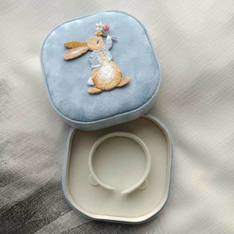 Portable Cute Embroidered Travel Jewelry Case DP25B918