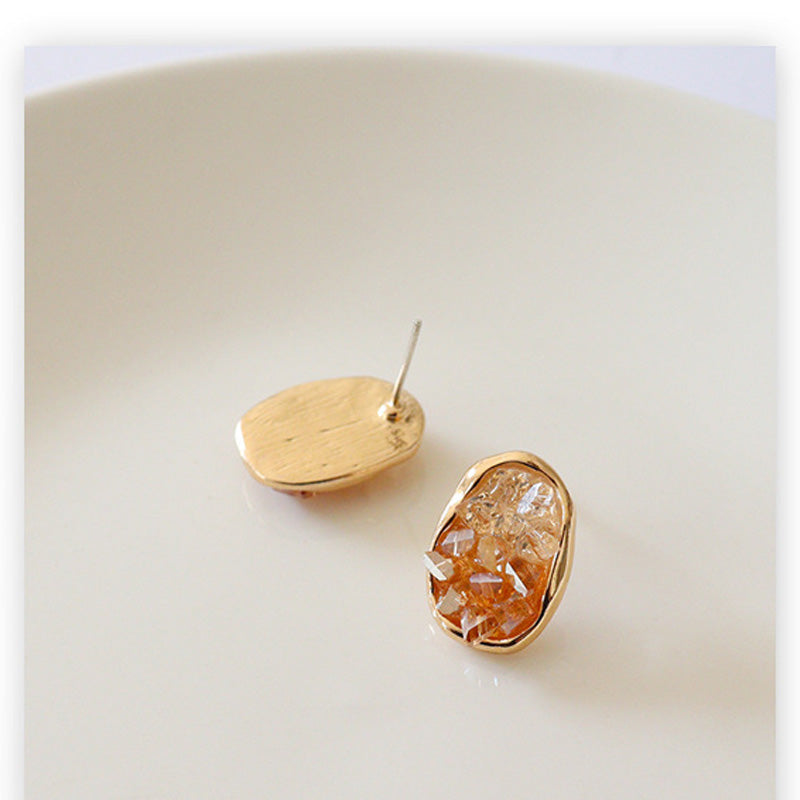 Gold Plated Oval Crystal Stud Earrings D25E706