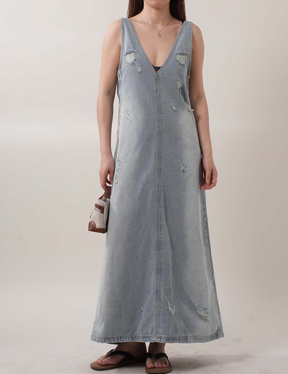 Ripped Washed Sleeveless V-Neck Denim Midi Dresses DP25C426