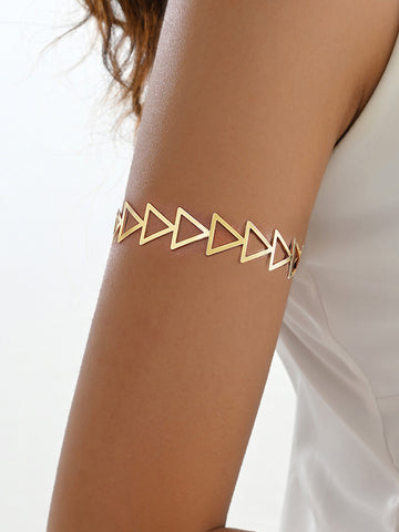 Simple Hellow Out Triangle Arm Cuff DPJAC6