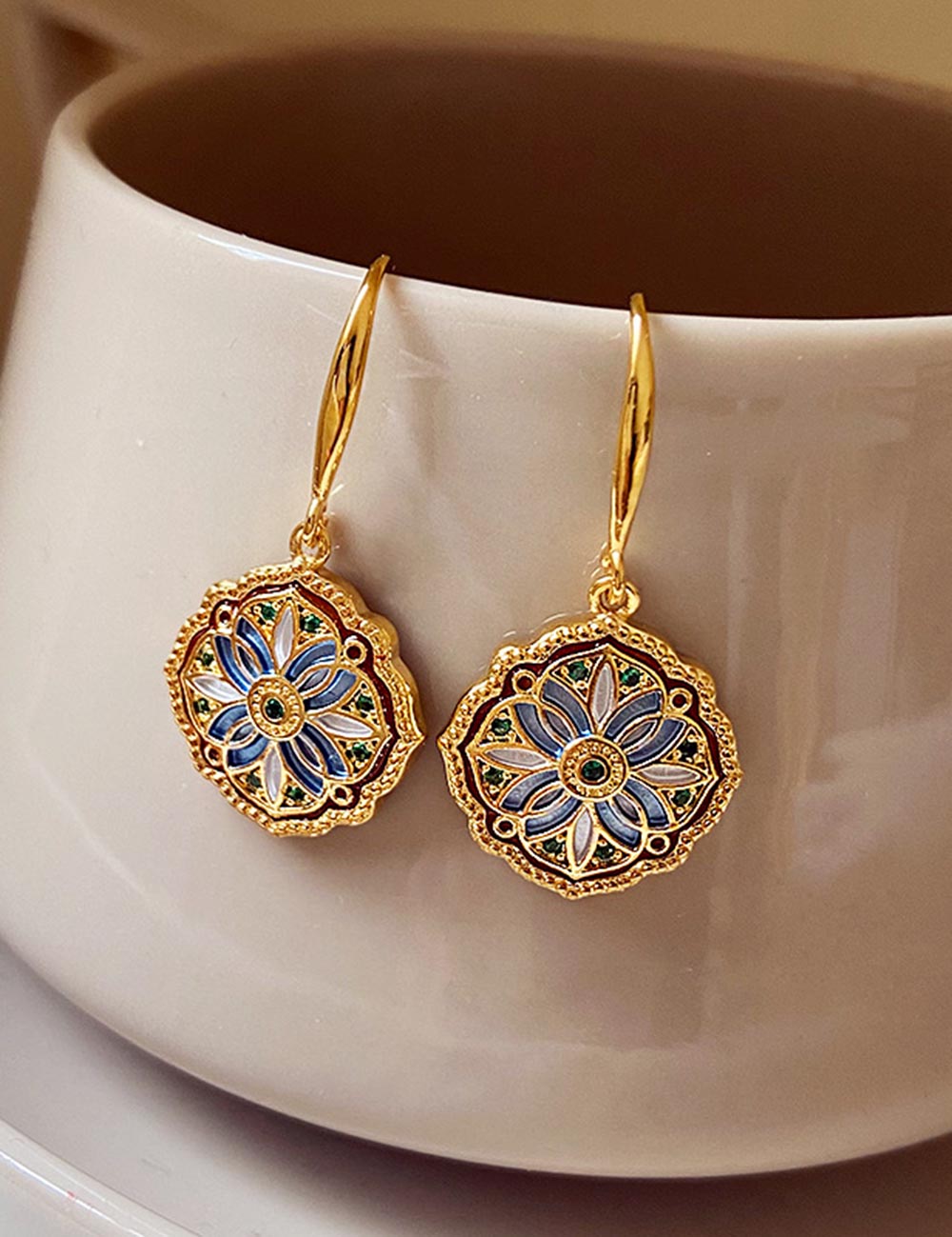 Vintage Gold Enamel Floral Hook Earrings DP25E585