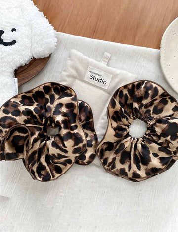 Trendy Double-Layer Leopard Print Scrunchies DP25F960