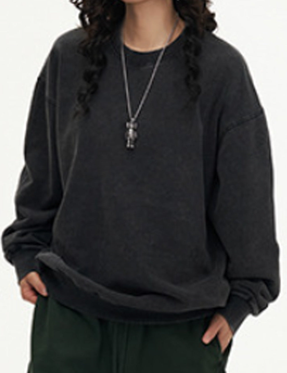 Washed Distressed Crew Neck Oversize Sweatshirt DP25E576