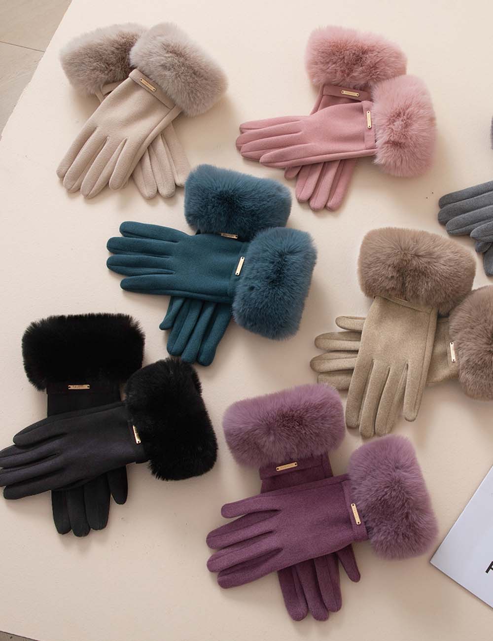 Winter Faux Fur Gloves - DippedShop Wholesale - #9555