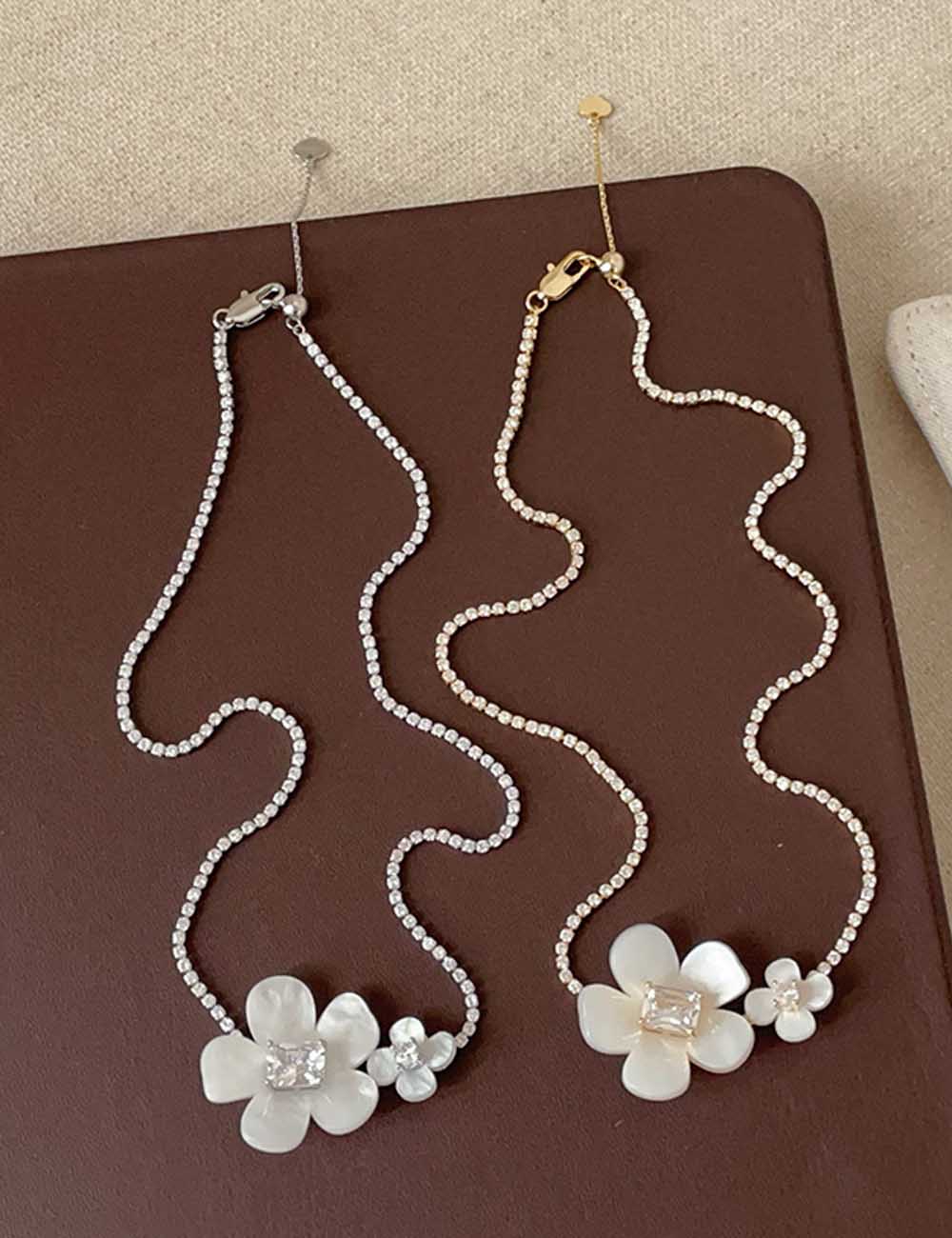 Flower Cubic Zirconia Choker - DippedShop Wholesale - #8243