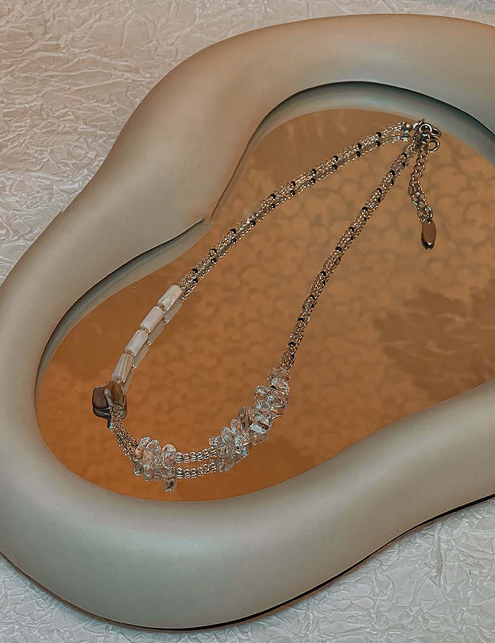 Cute Crystal  Shell Beaded Choker Necklace DP25F832